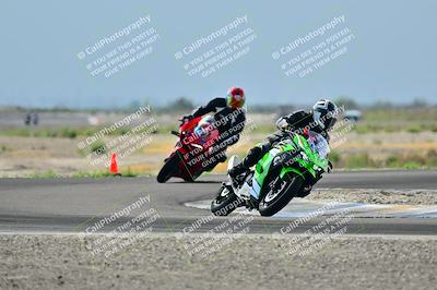 media/Apr-18-2025-TrackDaz (Fri) [[45f5874c44]]/B Group/Session 2 (Turn 7)/